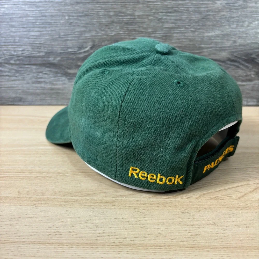 Green Bay Packers Hat Cap Strap Back Green NFL‎ Football Reebok Adjustable